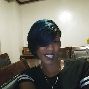 Meet your Posher, Raina